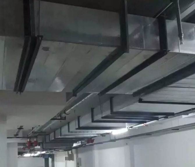 風（fēng）管生產廠家突出的優勢有哪些？